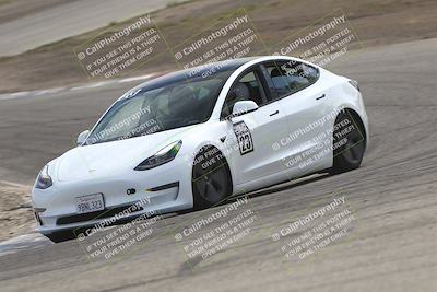 media/Oct-19-2025-Speed Ventures (Sun) [[a6e7fe67be]]/TC B/Session 3 (Off Ramp)/